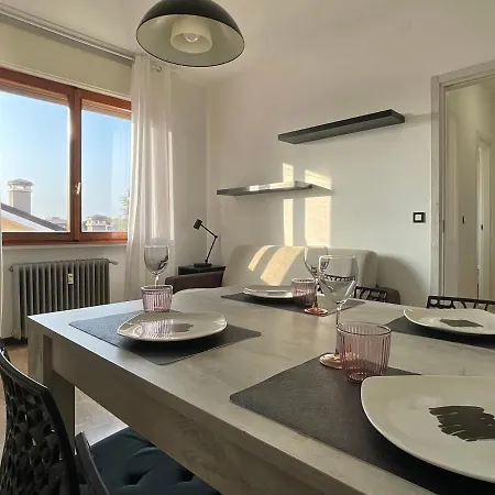 Plebiscito Appartement *