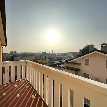 アパート Plebiscito